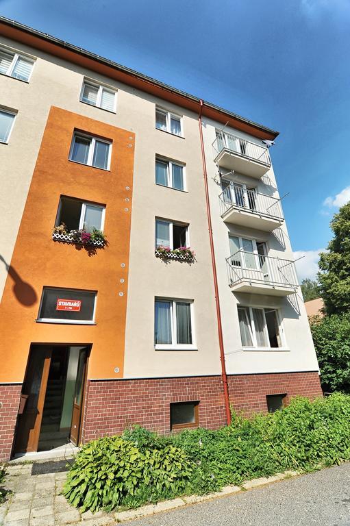 Avax Apartment Либерц Экстерьер фото