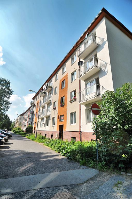 Avax Apartment Либерц Экстерьер фото